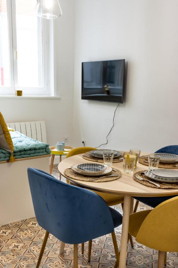 カンブレー*Maison Bel-Etage-Netflix-Wifi-Coeur De Ville*アパートメント エクステリア 写真
